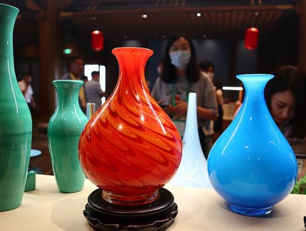 山东举办文创旅游商品展