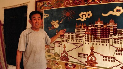 神木手工地毯的守艺人