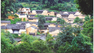 传统与艺术融合，古村落重焕生机