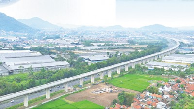 “对中国的未来充满期待”