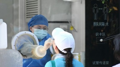 不折不扣、科学精准落实二十条优化措施——国务院联防联控机制回应焦点问题