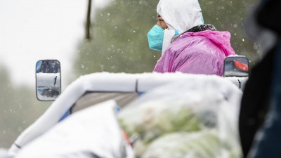 今冬最强寒潮来袭 多地多措并举保民生保生产