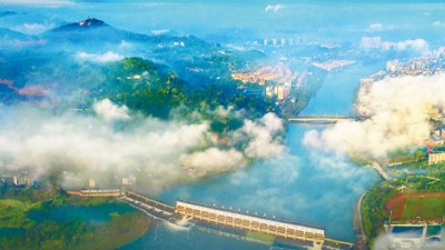 岷江建坝渠  清水润千里