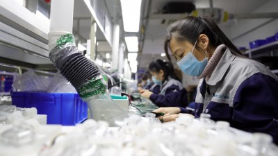 李强主持召开国务院常务会议 研究优化调整稳就业政策措施 审议通过《商用密码管理条例（修订草案）》