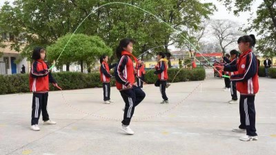 河南孟州：两块韩愈诗文碑刻在沇河小学安新家