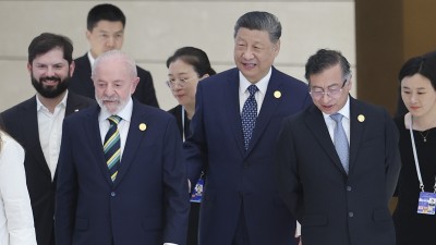 习近平出席中拉论坛第四届部长级会议开幕式并发表主旨讲话