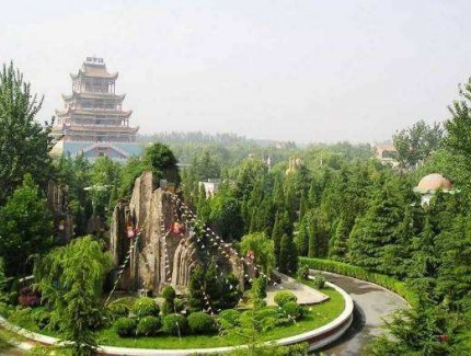 新乡京华园景区
