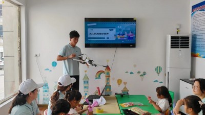 河南宝丰：科普实践点亮童心