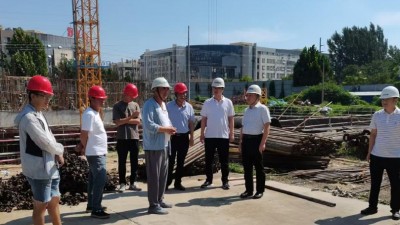 通许县住建局认真做好建筑工地防暑降温工作