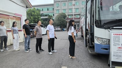 宝丰县张八桥镇：热血聚爱心 点滴映文明