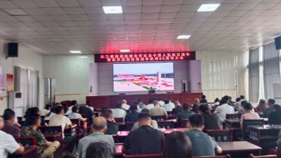 河南虞城：木兰镇组织开展集中观看“9.3”阅兵，共抒爱国情怀