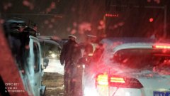 大雪无情警有情 全警出动保畅通