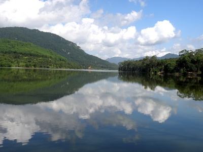 北京延庆推动＂绿水青山＂变成＂金山银山＂