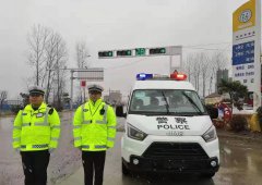 【虞城交警全员上岗】这边雪警独好