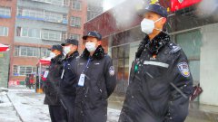 征文   风雪中的守护