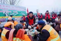 虞城县，师生协力献爱心，爱心晚餐传温暖